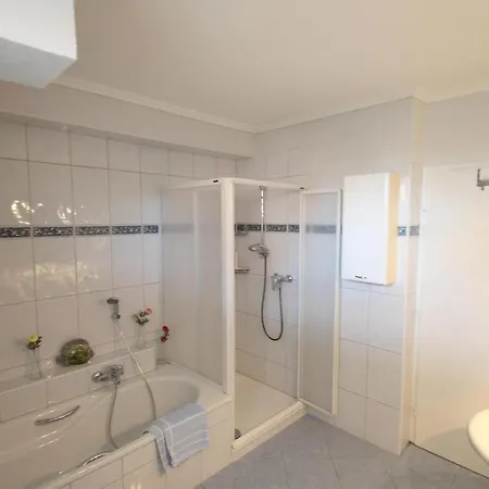 1520 - Duenenresidenz Wg 10 Apartment *